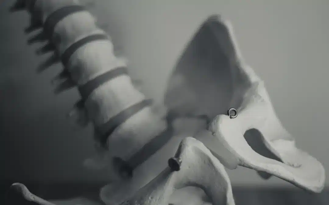 7 Everyday Habits That Could Be Hurting Your Spine